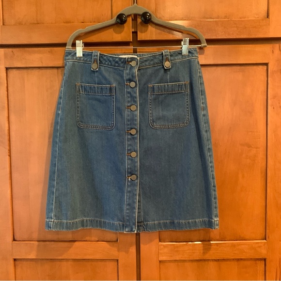 Ann Taylor Loft/Jean Skirt/Size 10 - Picture 14 of 14